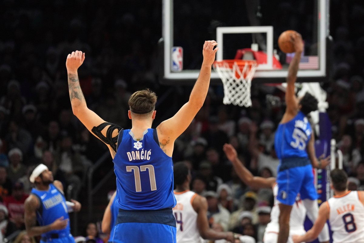 Luka Doncic, Dallas Mavericks, Phoenix Suns